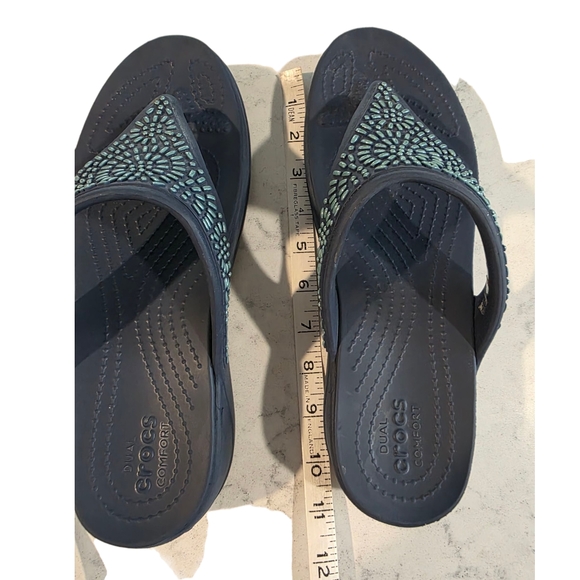 Crocs Monterey Diamante Wedge Flip Sandal Women's Size 10 Navy Blue - Picture 8 of 9